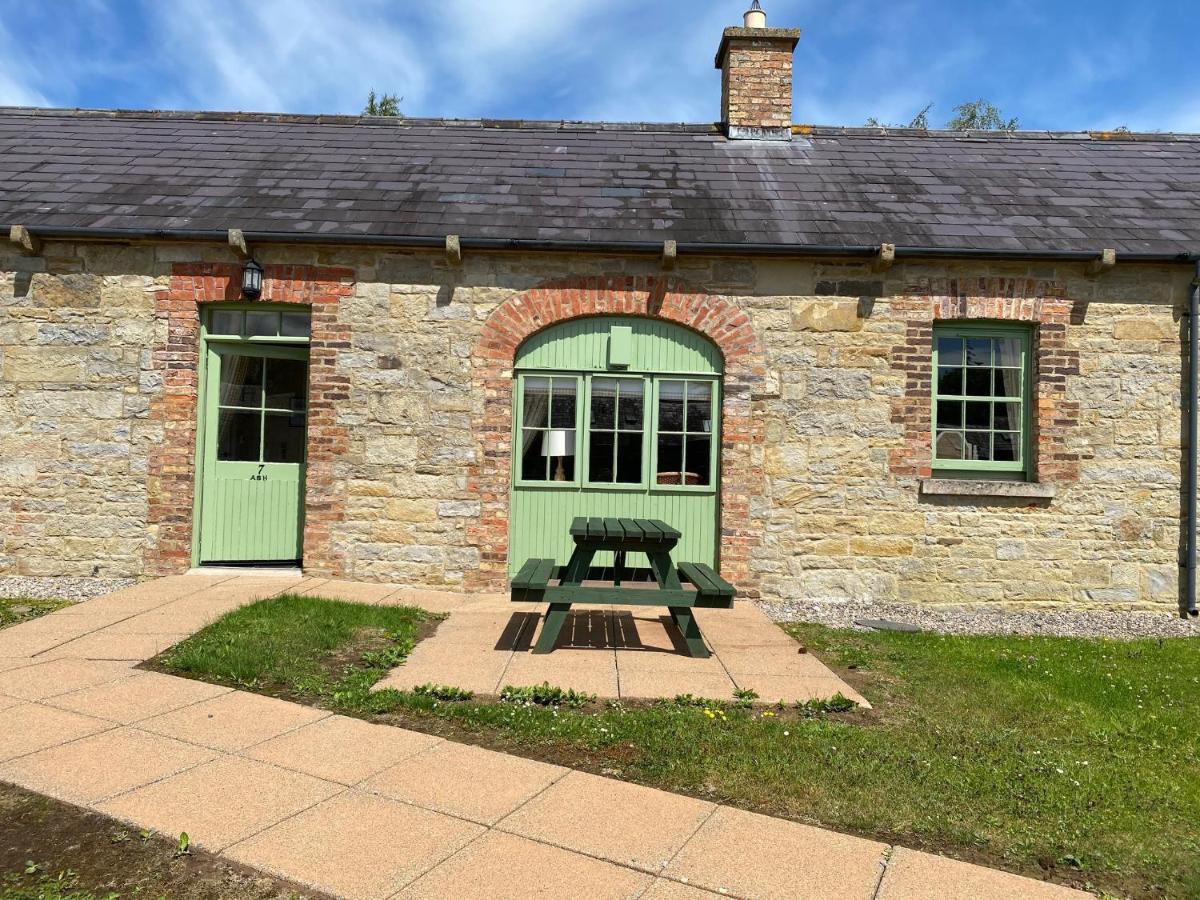 Belle Isle Castle And Cottages Enniskillen Bagian luar foto
